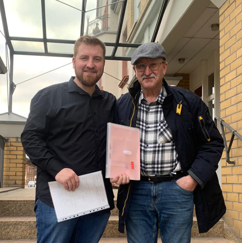 Übergabe Walter und Matthias Dressler